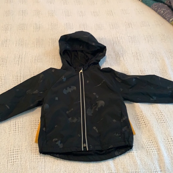 GAP DC Batman 2T Toddler windbreaker/Rain jacket - Picture 2 of 7